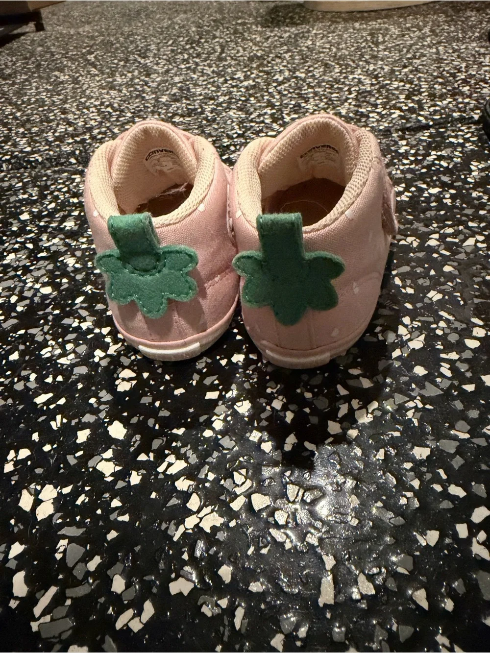 Converse soft pink